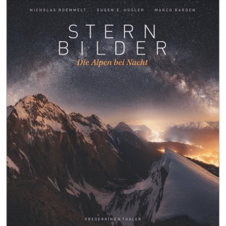 Sternbilder. Die Alpen bei Nacht.