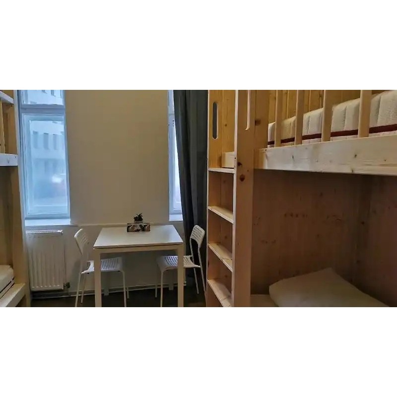 7brunnen Hostel
