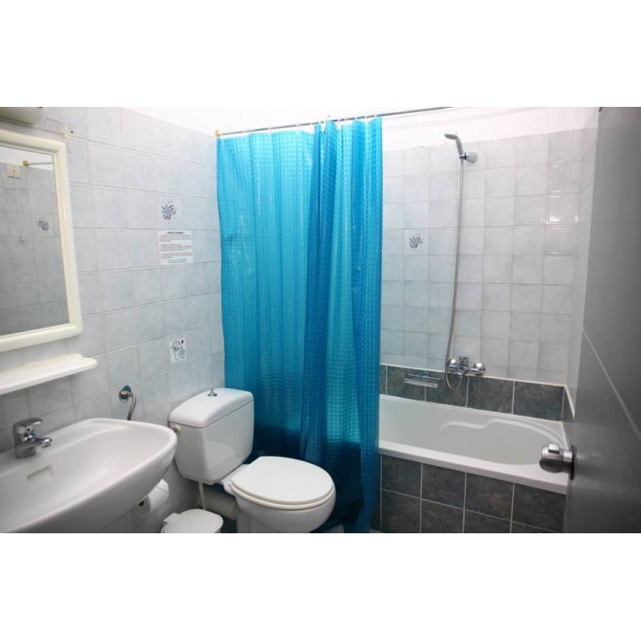 Acropolis Apartments