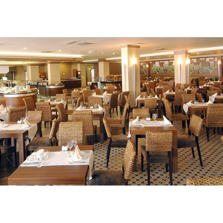 Ambassador Plaza Hotel