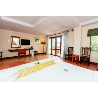 Anyavee Ao Nang Bay Resort