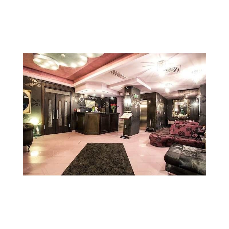 Art Plaza Hotel