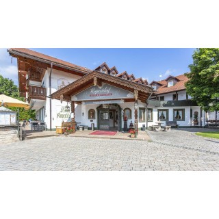 Übernachtung & Halbpension