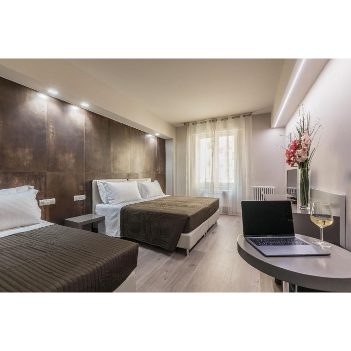 Astoria Deluxe rooms