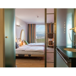 B&B Hotel Lully 3 Lakes