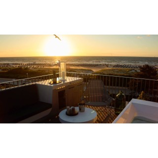 Baltic Hideaway Beach Hot