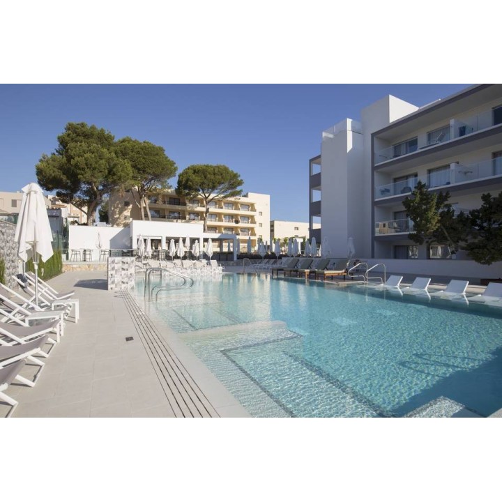 Bella Playa Hotel & Spa