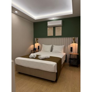 Berlin - Belek - Red Castle Hotel & Pub