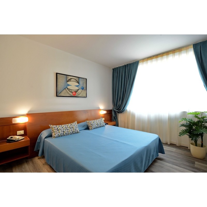 Berlin - Castelnuovo del Garda - Hotel Krystal