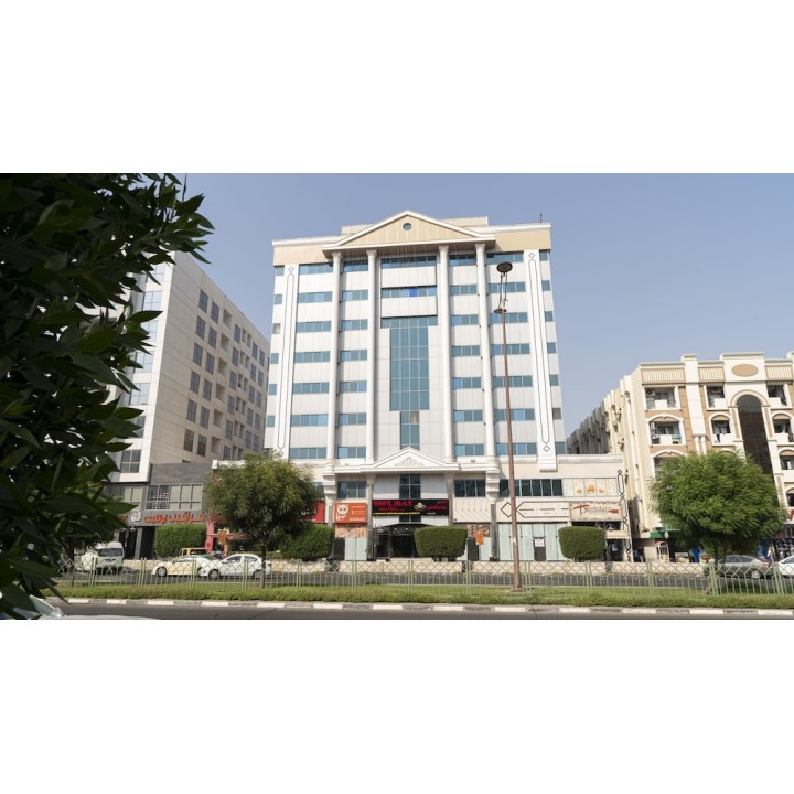 Berlin - Dubai - BOONMAX Hotel