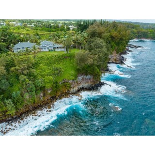 Berlin - Honomu - Hamakua Hotel