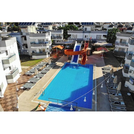 Berlin - Okurcalar - Throne Beach Resort & Spa