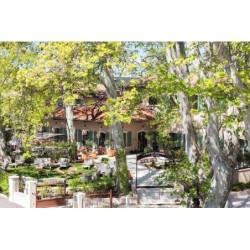 Berlin - Vitrolles - Hôtel et Restaurant La Bastide Bourrelly - Mathias Dandine