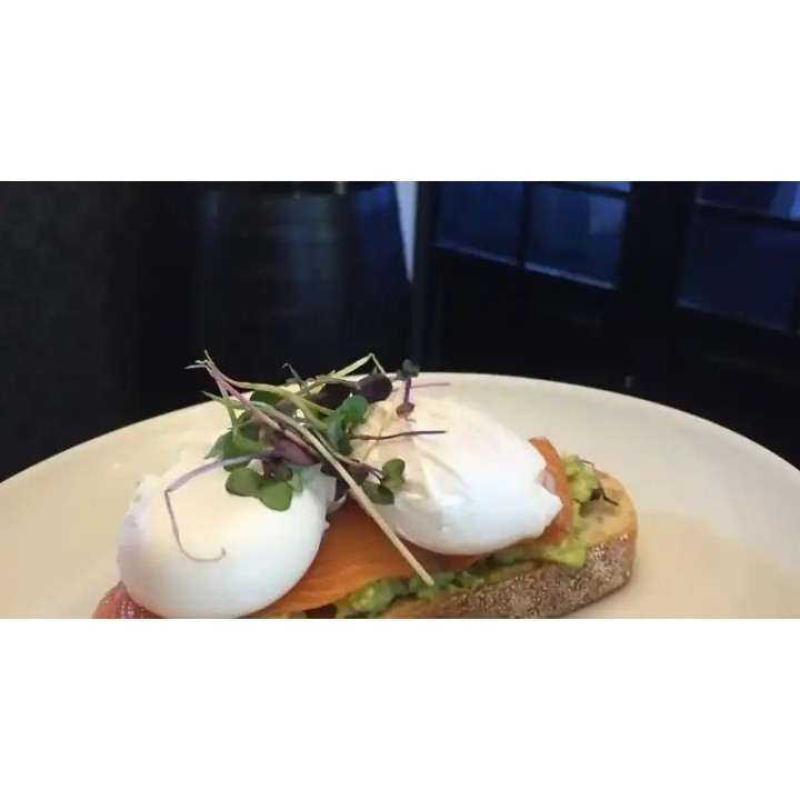 Black Swan Lakeside Boutique Hotel