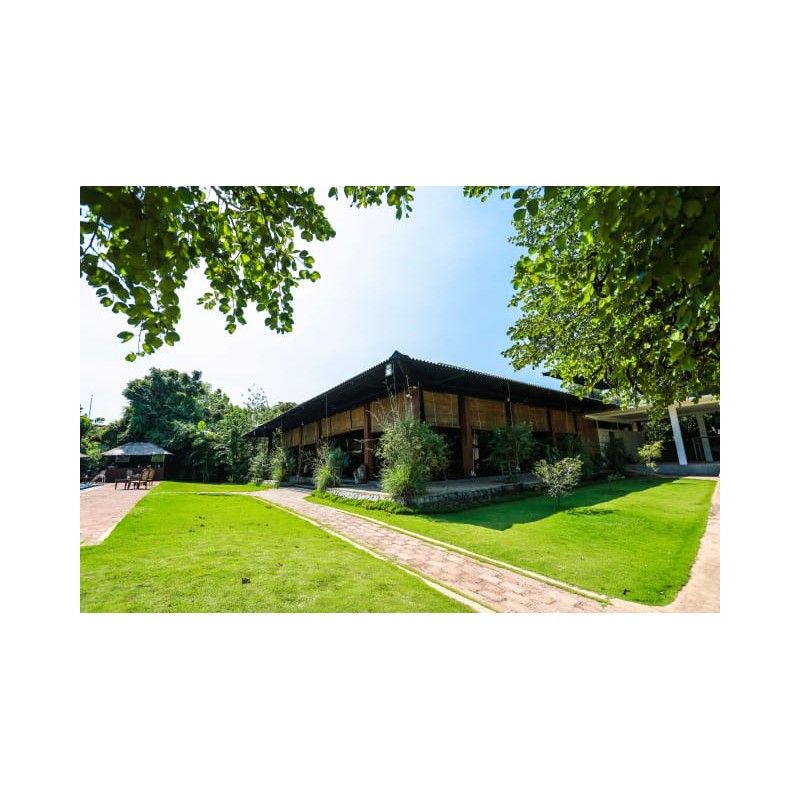 Camellia Resort & Spa