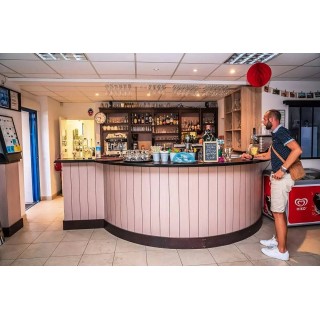 Camping in Ambon ab 39€ pro Nacht