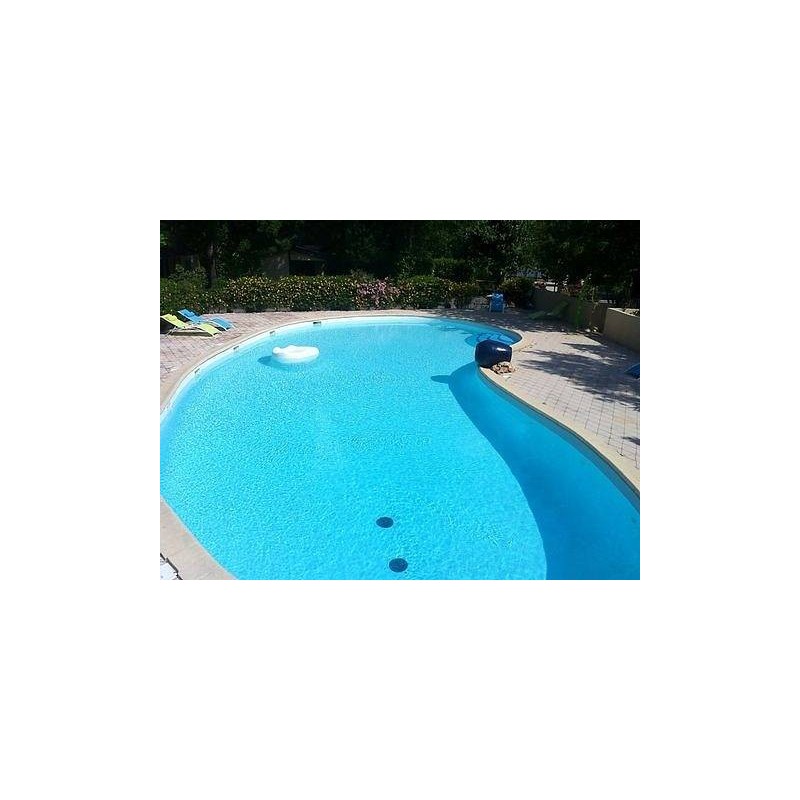 Camping in Gard ab 45€ pro Nacht