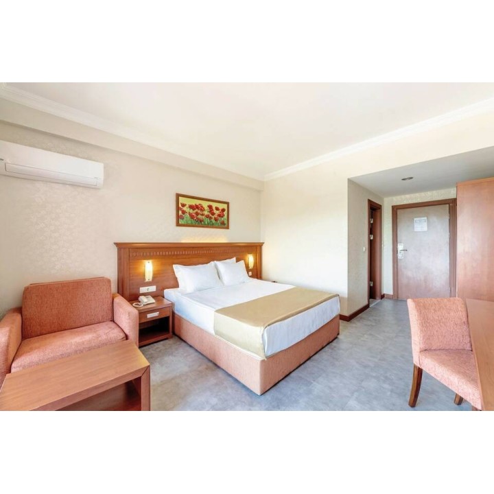 Casa Fora Beach Resort