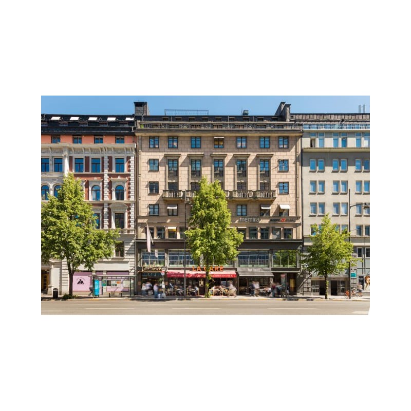 Central Hotel