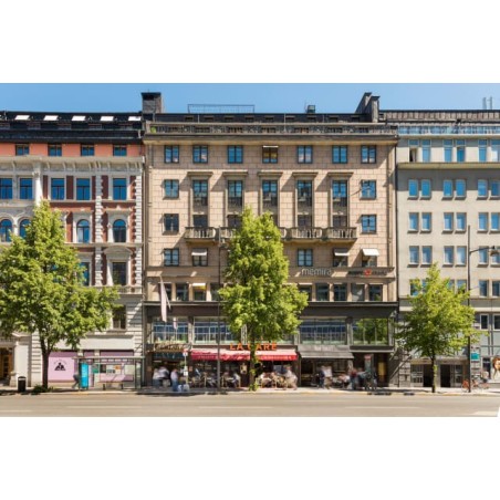 Central Hotel