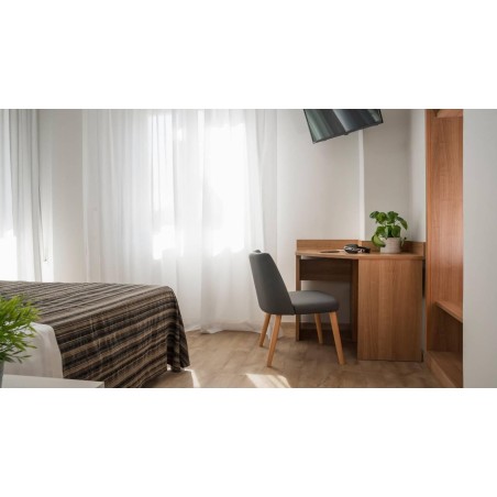 Club Hotel