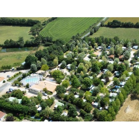 Camping les Charmes
