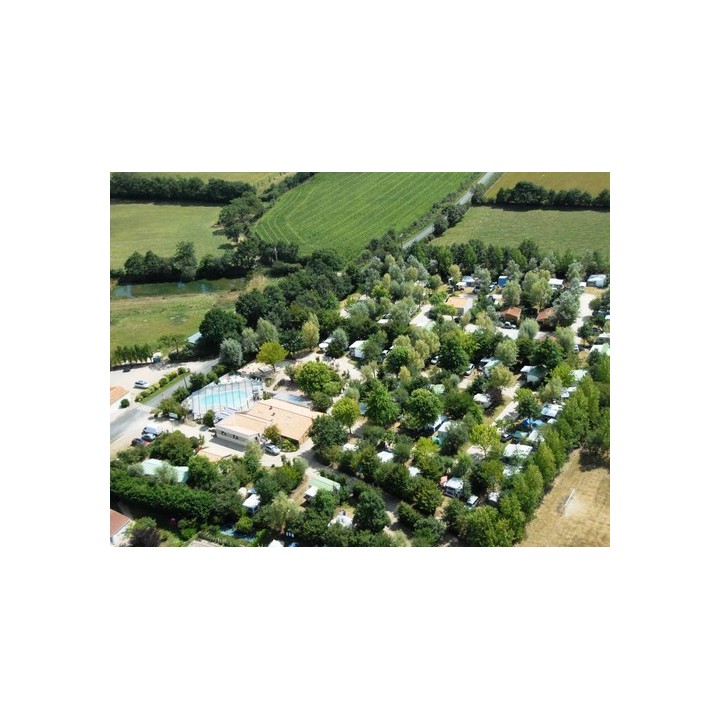 Camping les Charmes