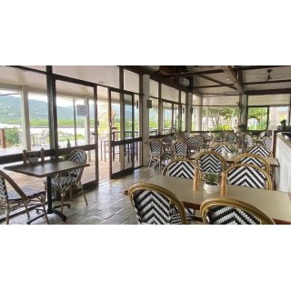 Colonial Palms Motor Inn