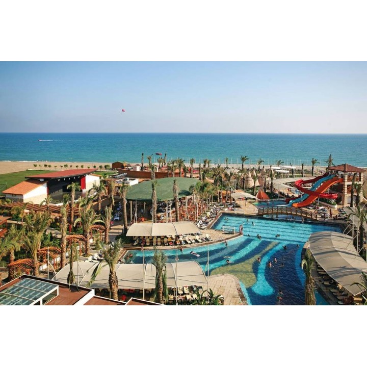 Crystal Family Resort & Spa