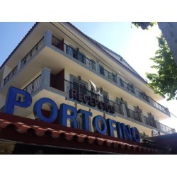 Dortmund - Roses - Hotel Portofino by InsideHome