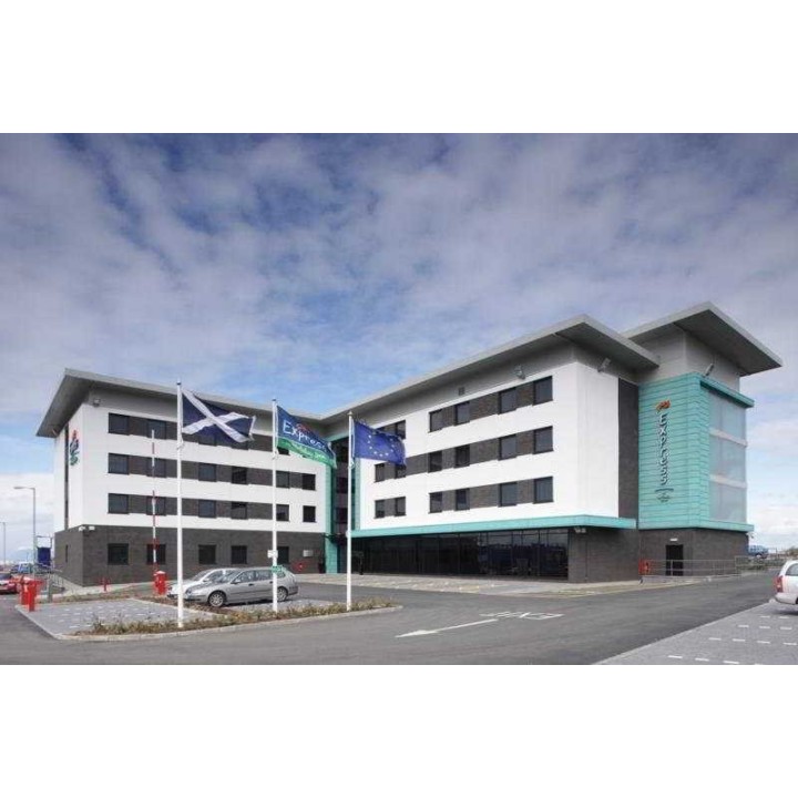 Düsseldorf - Ayr - Premier Inn Ayr A77 Racecourse