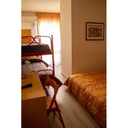 Düsseldorf - Castrignano del Capo - Hotel Colibrì