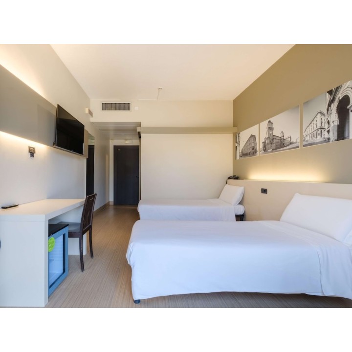 Düsseldorf - Ferrara - B&B Hotel Ferrara