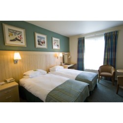 Düsseldorf - Jersey airport - Merton Hotel