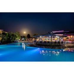 Düsseldorf - Polis - Akamanthea Holiday Village