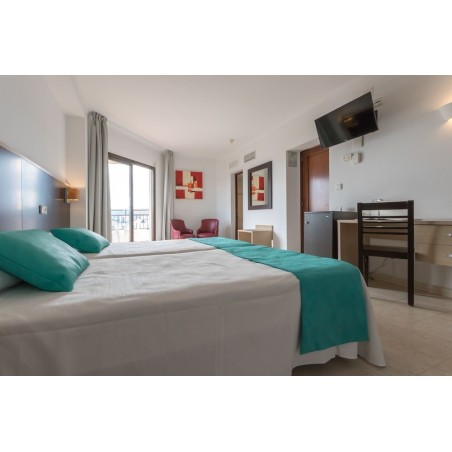 Düsseldorf - San Antonio de Portmany, Ibiza - Hotel Orosol by Typic Hotels
