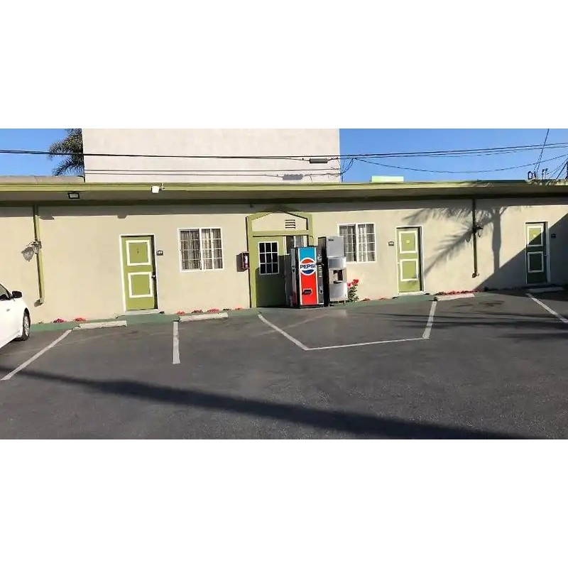 Encore Motel