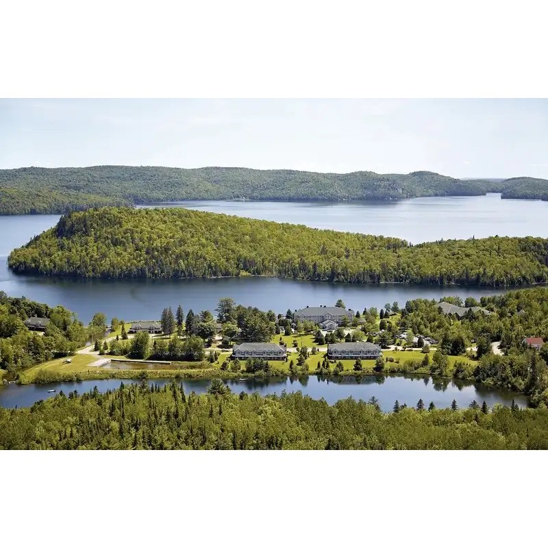 Auberge du Lac-à-l'Eau-Claire