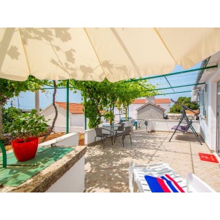 Ferienhaus in Razanj ab 49€ pro Nacht