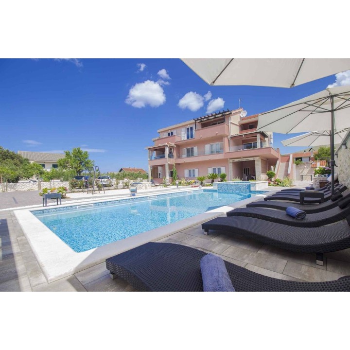 Ferienwohnung in Grebastica ab 56€ pro Nacht