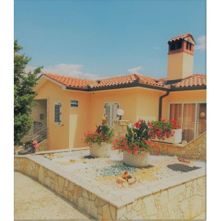 Ferienwohnung in Ravni ab 34€ pro Nacht