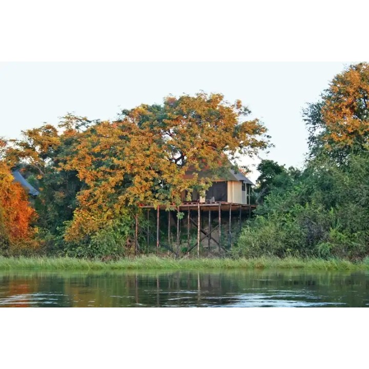 Taranga Safari Lodge