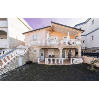 Ferienwohnung in Vir ab 38€ pro Nacht