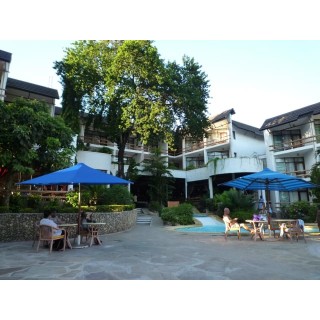 Traveller's Beach Hotel
