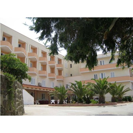 Frankfurt - Alghero - Sardinien Nord, Italien - Hotel Castelsardo Domus Beach