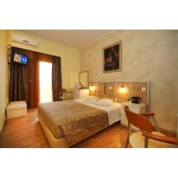 Frankfurt - Athen - Socrates Hotel