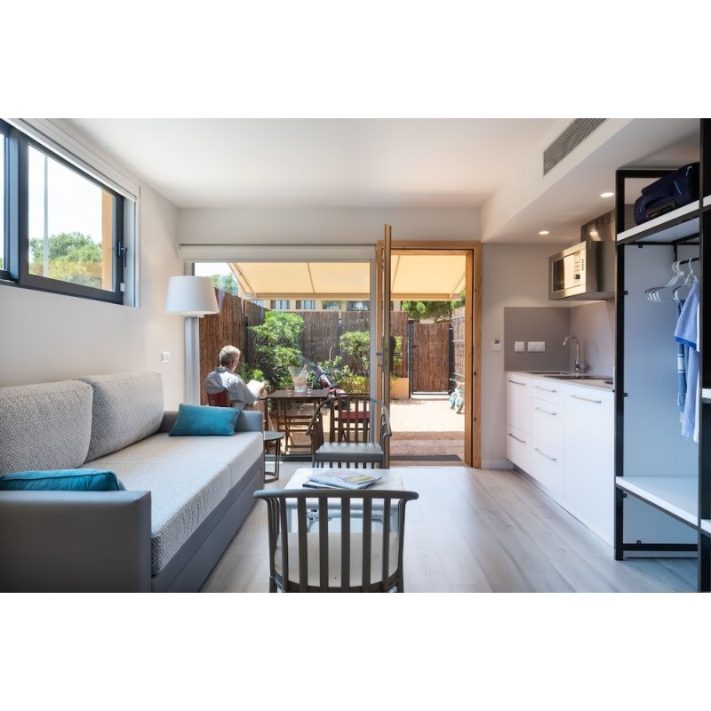 Frankfurt - Begur - Apartaments Beach & Golf Resort