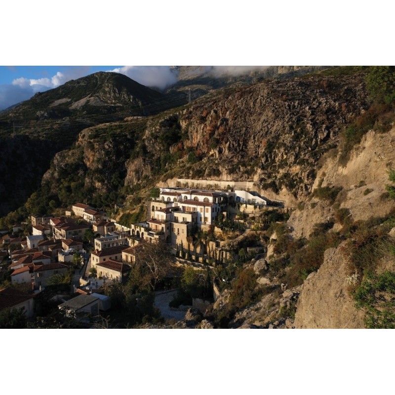 Frankfurt - Dhermi - Zoe Hora