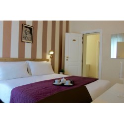 Frankfurt - Emilia-Romagna, Italien - King Hotel