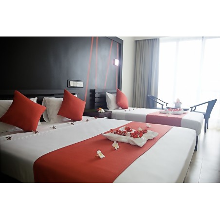 Frankfurt - Nadi - Nasau Resort & Villas